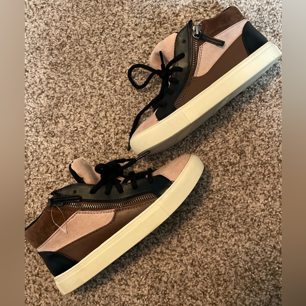 Brash, girls, youth, 3, NWOT, zip sides, winter high top shoe, school, holiday